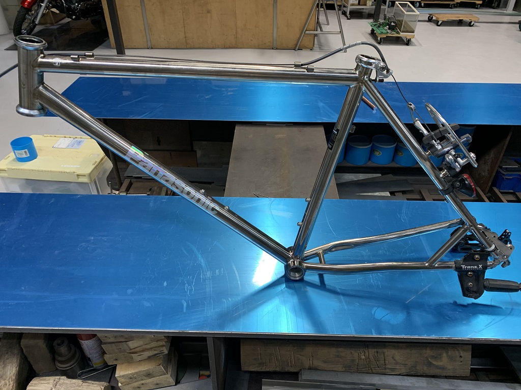 チタン製バイク フレーム(自転車)の溶接修理1